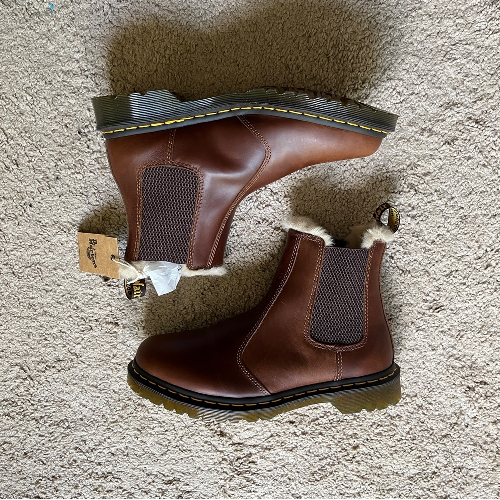 2976 WOMEN'S FAUX FUR LINED CHELSEA BOOTS Butterscotch Brown Boots Winter